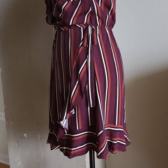Xhiliration Maroon Striped Wrap Dress with Long Puff Sleeves - Picture 5 of 8